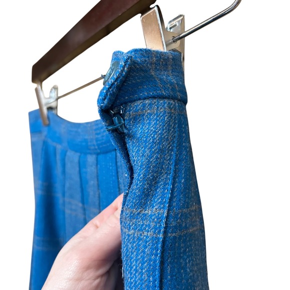 Vintage 70s Pendleton Virgin Wool Pleated Skirt Blue Plaid Made USA Woolen Mills - Picture 6 of 7